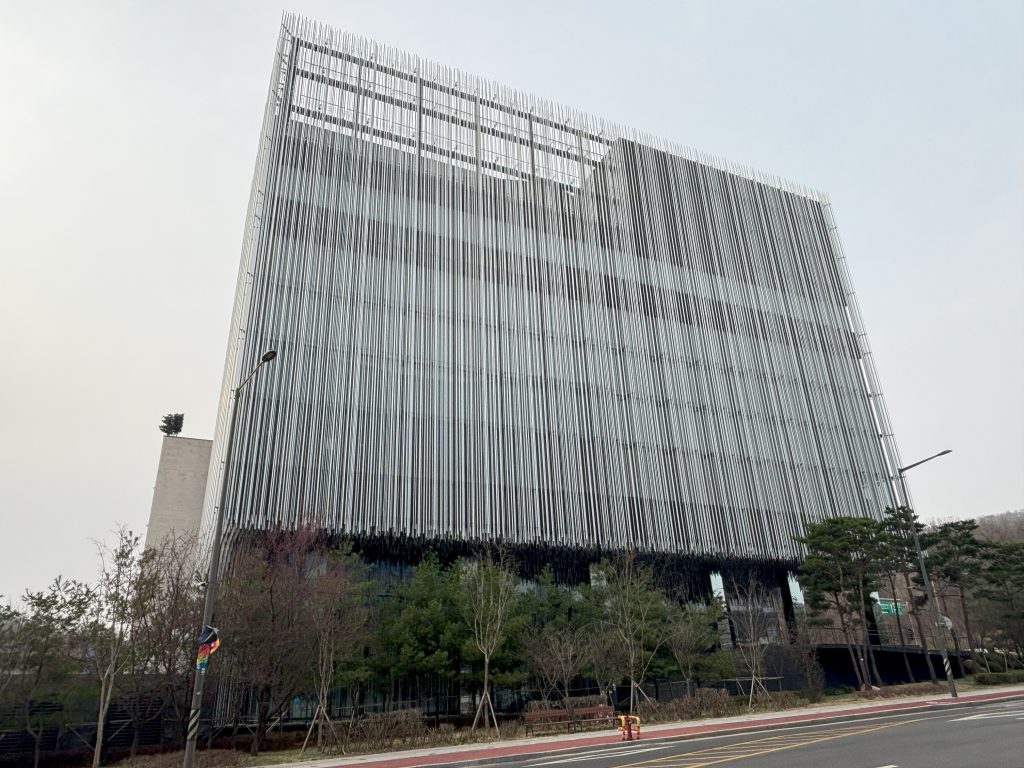 オーディウムのファサード